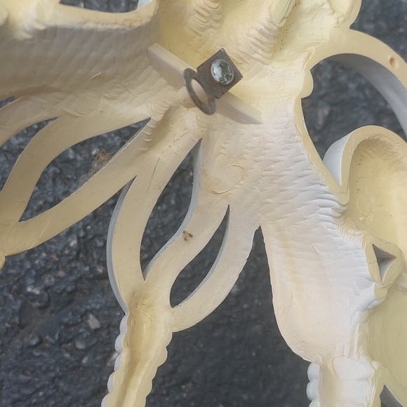 Vintage Plastic Wall Plant Holders Flower Pots - Picture 2 of 4